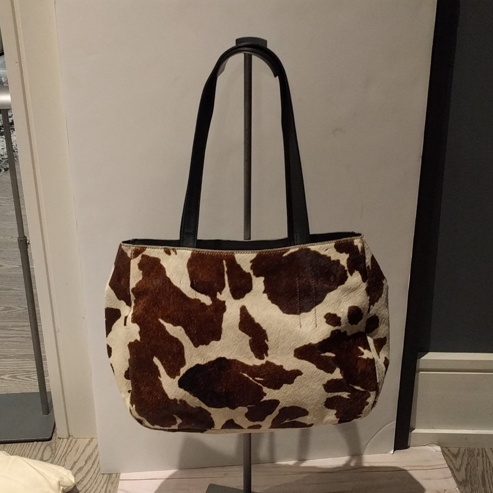 Genuine leather bag by Banana Republic 🌸🍀
